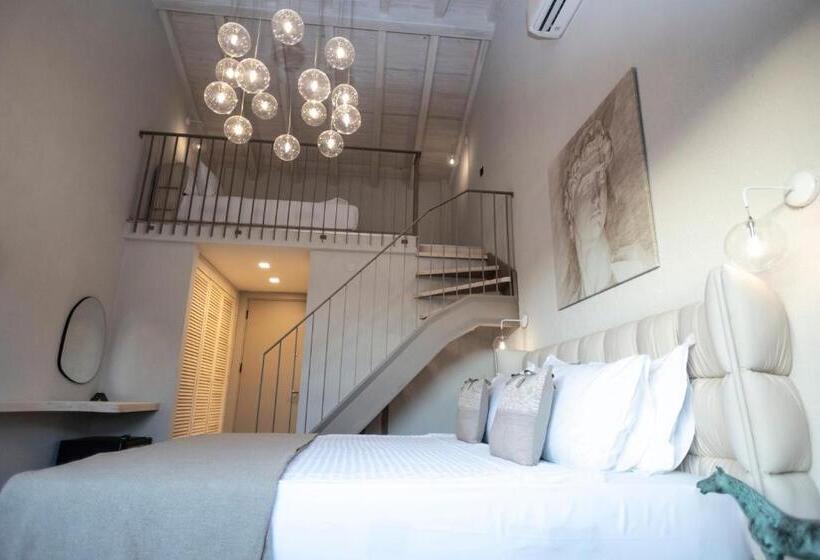 Ala Da Vinci Hotel Alaçatı