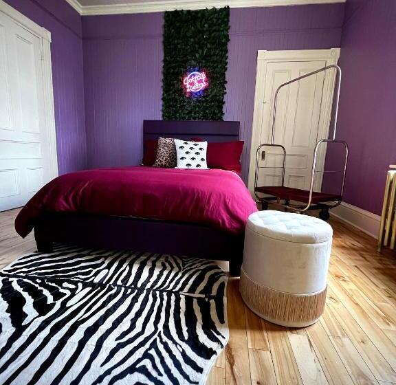 ユースホステル Auberge Du Bon Yeu