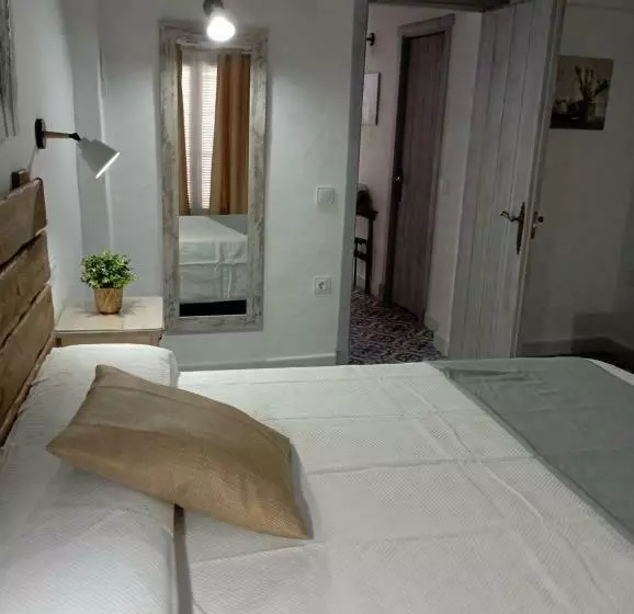 Retkeilymaja El Manantial