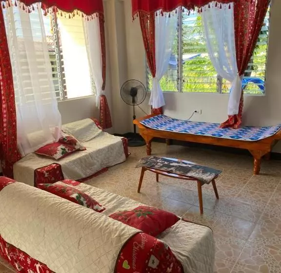 Aamiaismajoitus (B&B) Villa Palanca