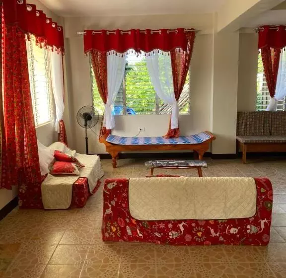 Aamiaismajoitus (B&B) Villa Palanca