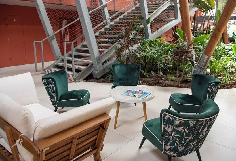 هتل Ibis Styles Mayotte Aéroport