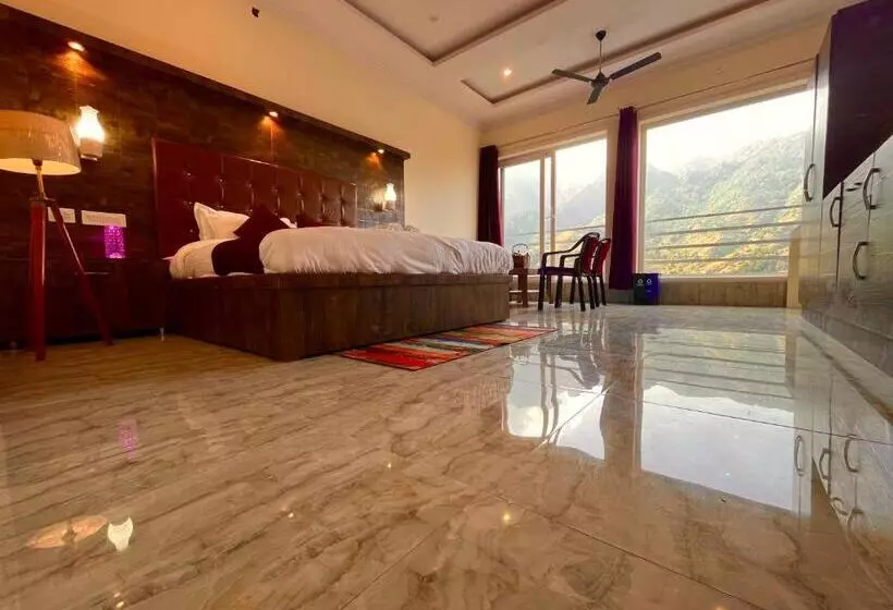 ホテル Sitara Resort, Scenic Mountain View Rooms With Balcony & Terrace