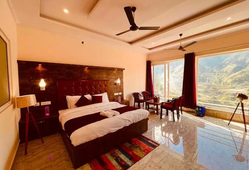ホテル Sitara Resort, Scenic Mountain View Rooms With Balcony & Terrace