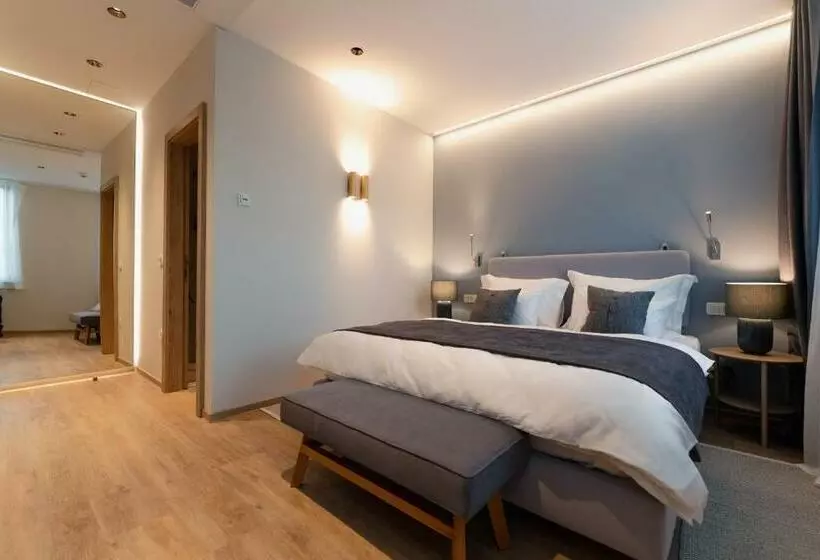 هتل Vila De Casa