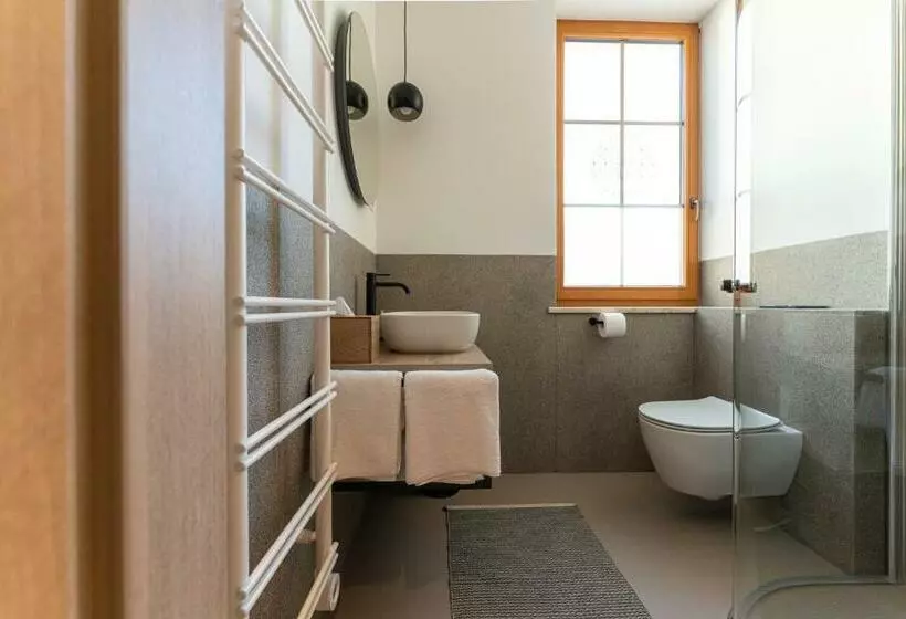 هتل Vila De Casa