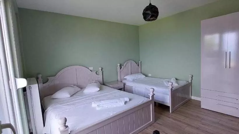 هتل Vila Toska