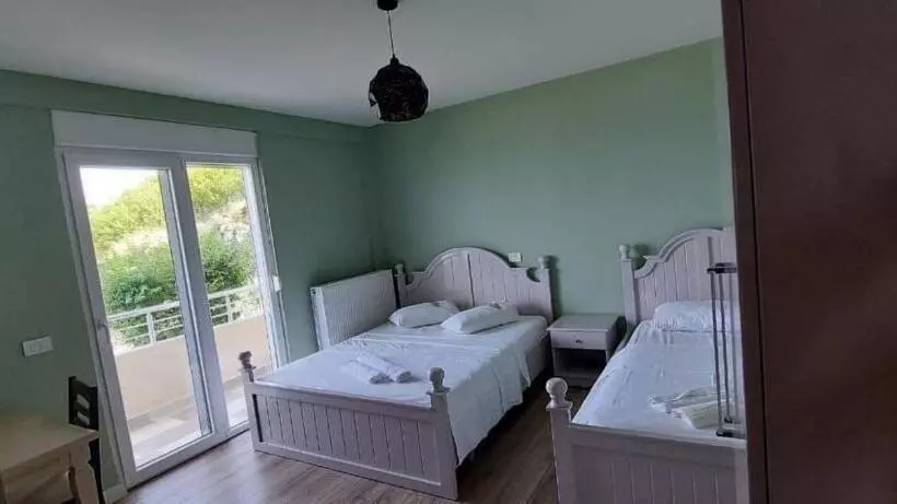 هتل Vila Toska