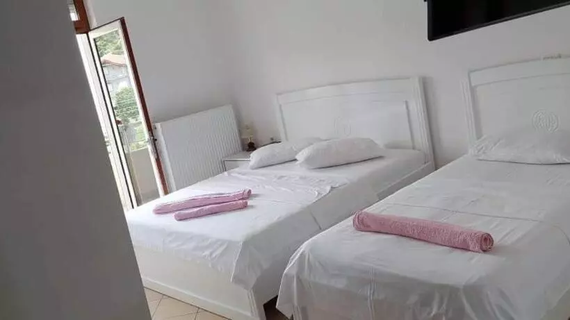 هتل Vila Toska