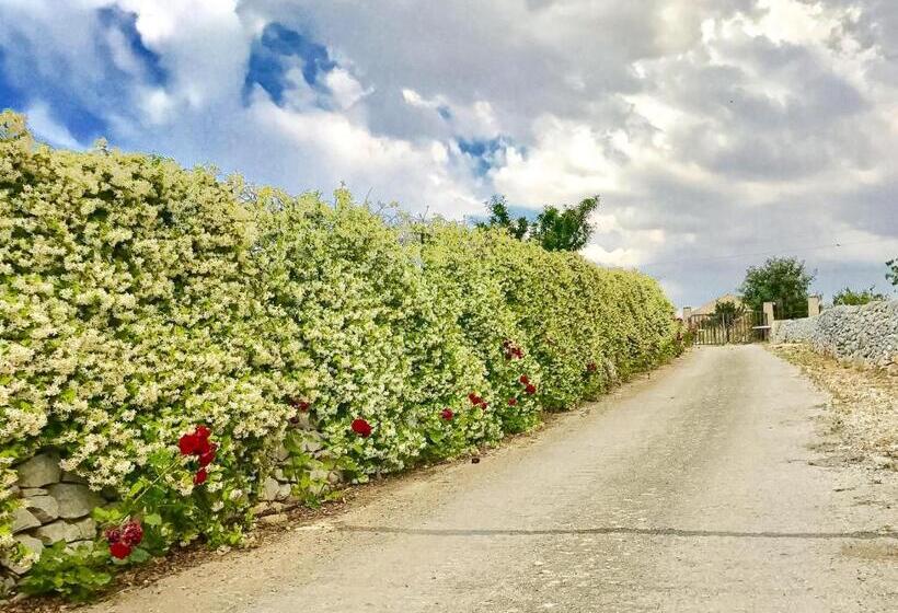 Villa Barone Alfieri Pozzallo Rg