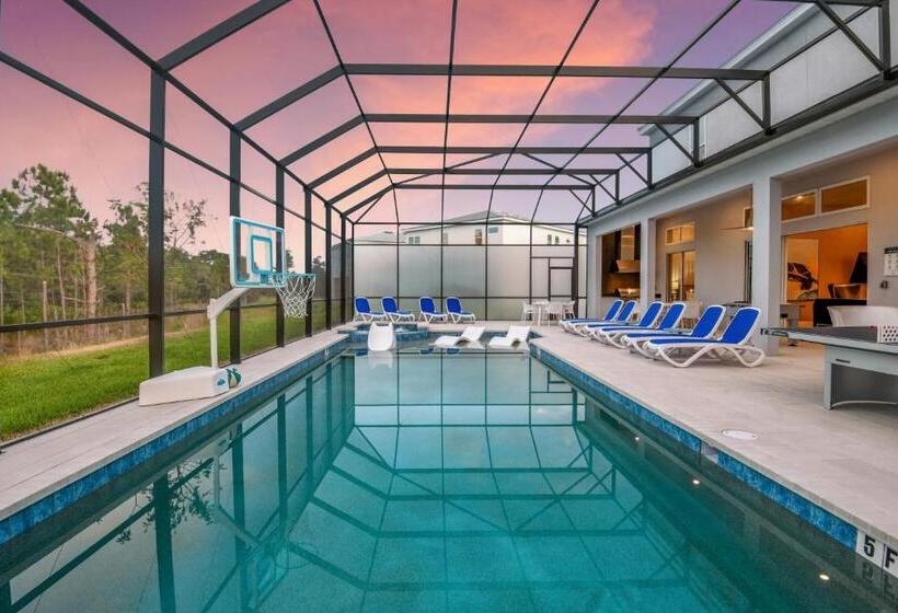 Villatel Village At Solterra Resort