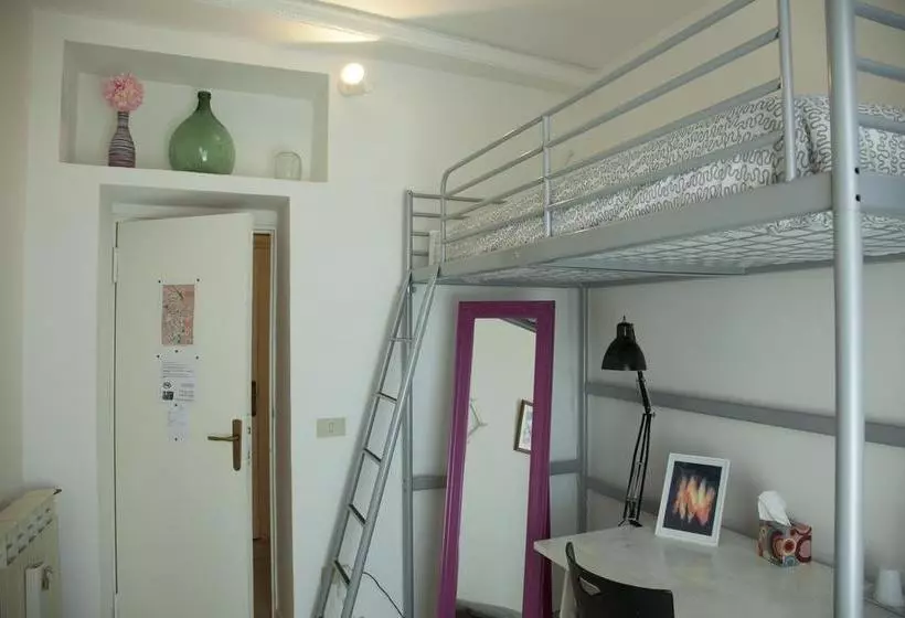 Hôtel Break And Bed