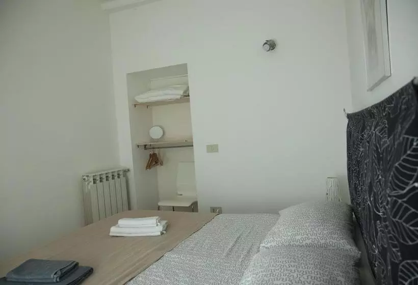 Hôtel Break And Bed