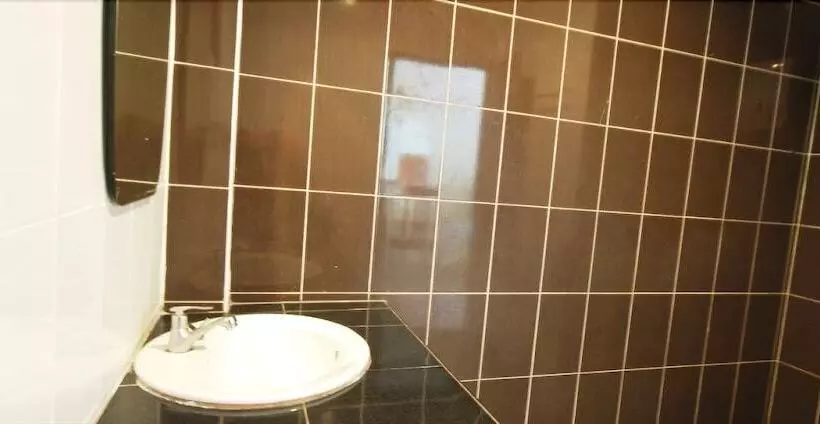 호텔 Buathong Place