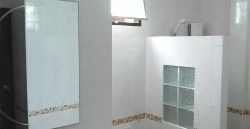 호텔 Buathong Place