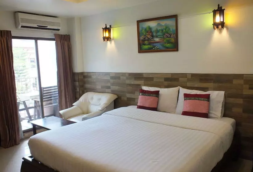 Hotel Chaba Garden Resort & Service