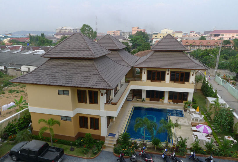 Отель Chaba Garden Resort & Service