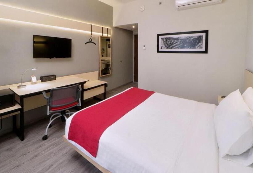 호텔 City Express Plus By Marriott Monterrey Galerías