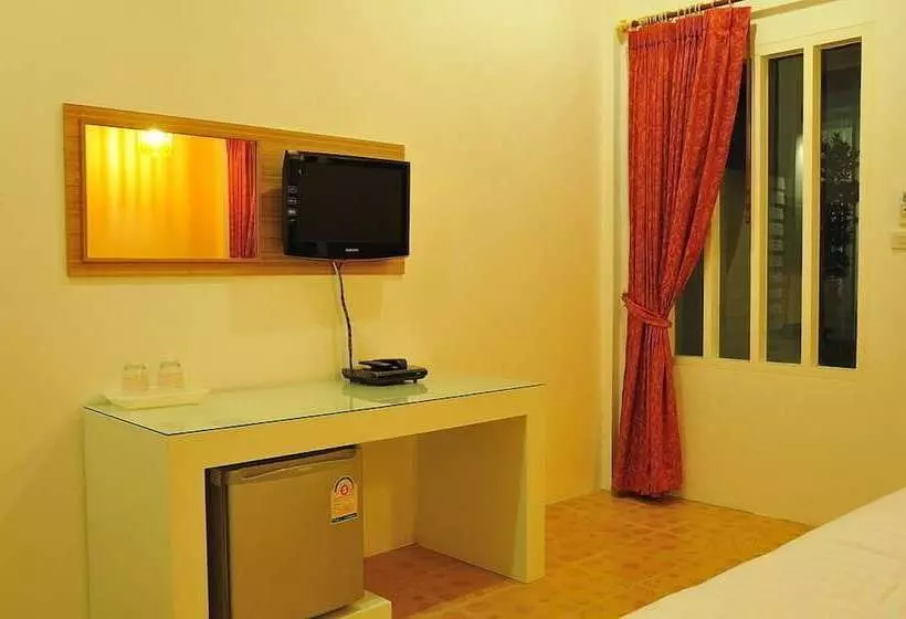 בית מלון כפרי Clear House Phuket