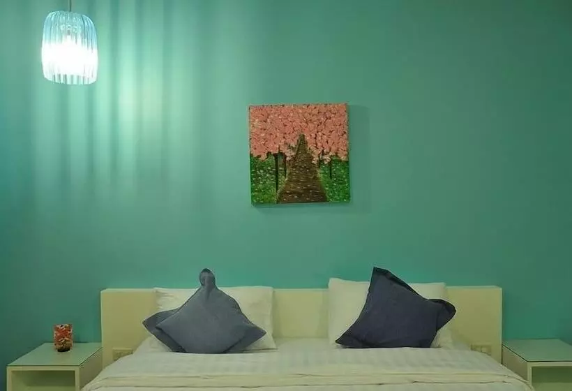 בית מלון כפרי Clear House Phuket