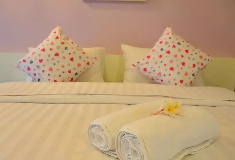 בית מלון כפרי Clear House Phuket