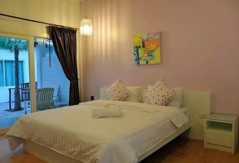 בית מלון כפרי Clear House Phuket