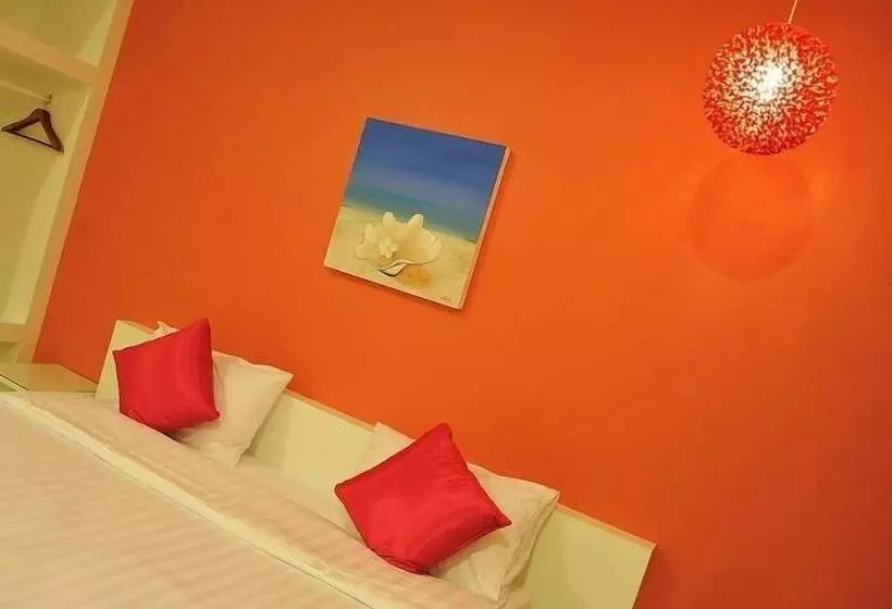 בית מלון כפרי Clear House Phuket