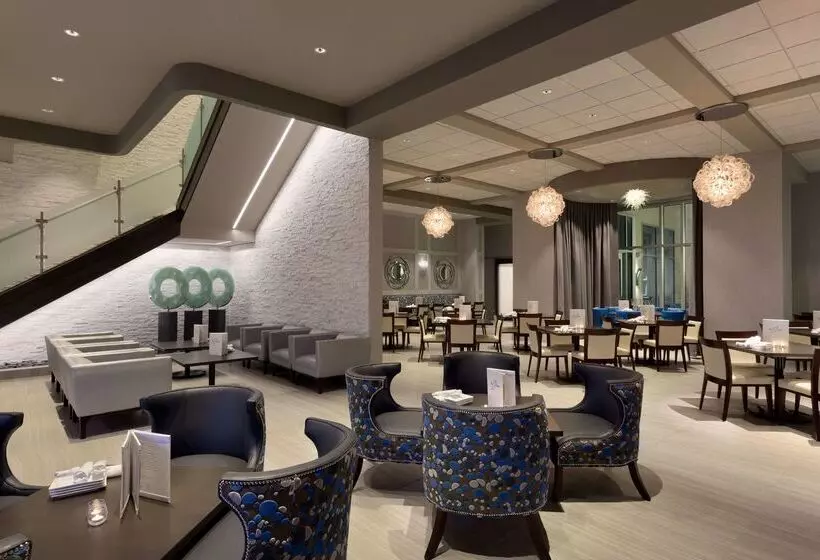 Hotel Embassy Suites By Hilton Kansas City Olathe