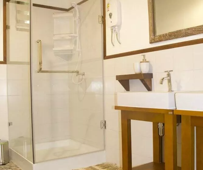 Hotel Gecko Lipe Resort