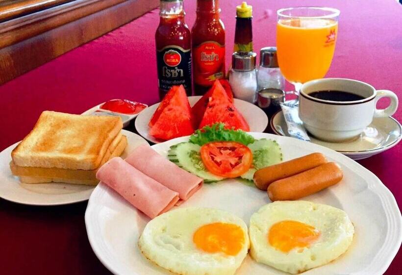 Cloudotel Walking Street