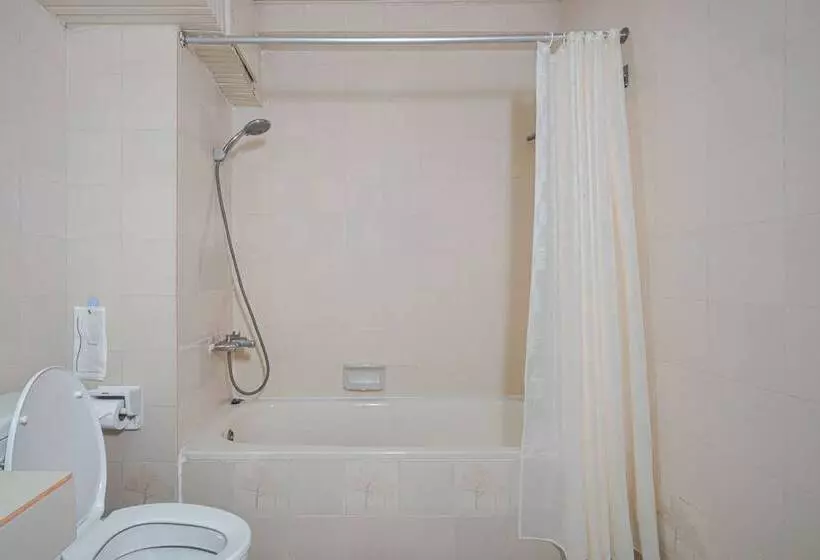 Cloudotel Walking Street