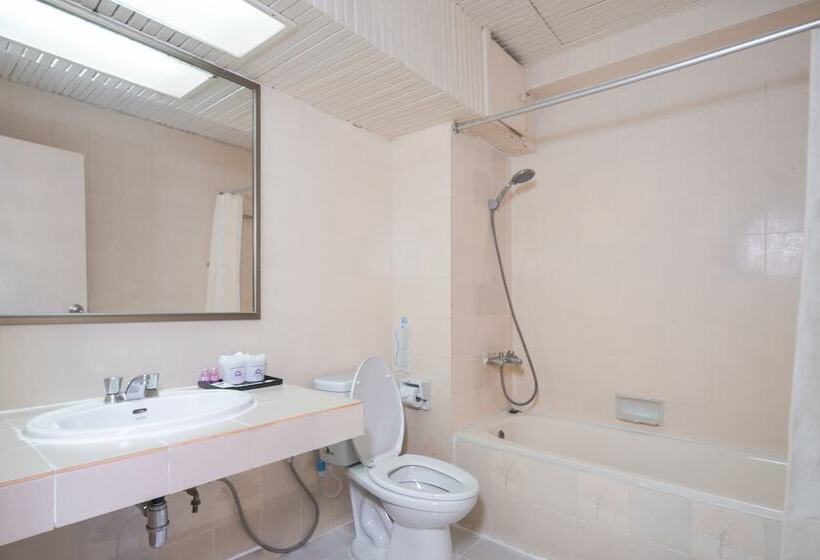 Cloudotel Walking Street