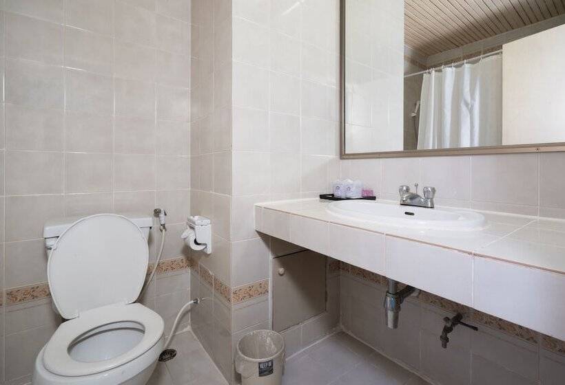 Cloudotel Walking Street