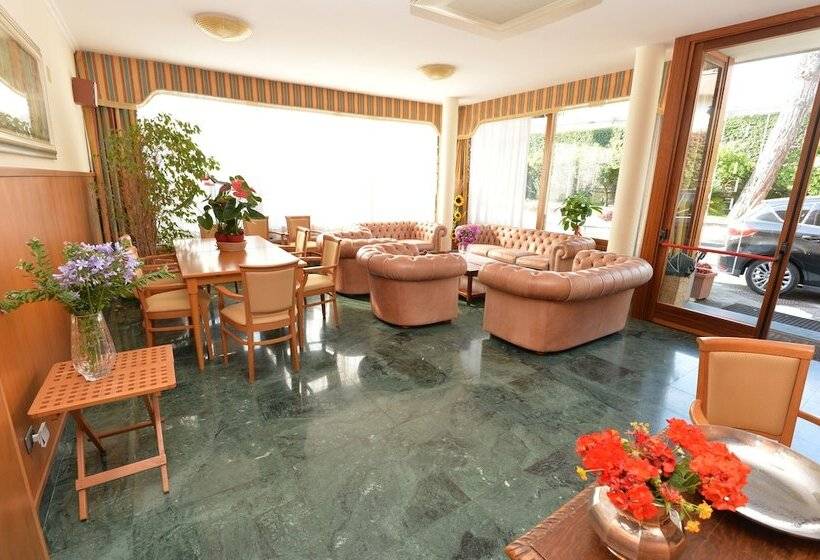 ホテル Miramare Residence