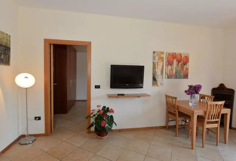 Отель Miramare Residence