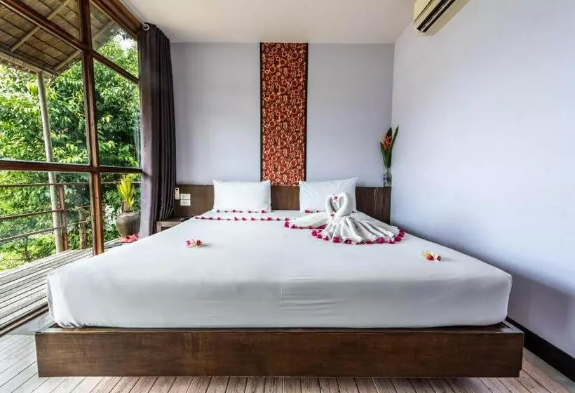 Hotel Phi Phi Sea Sky Resort