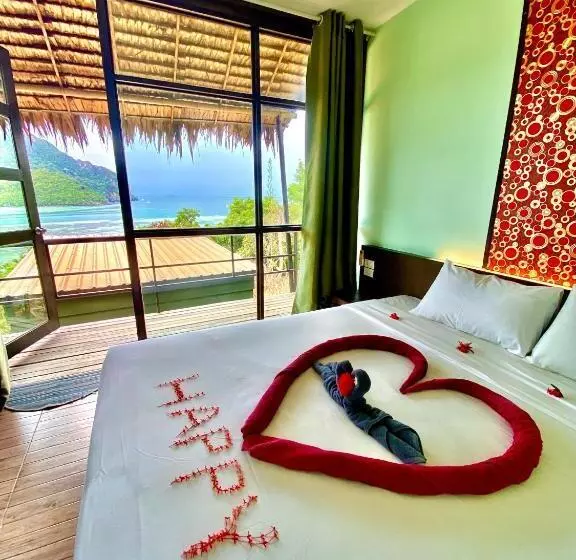 Hotel Phi Phi Sea Sky Resort