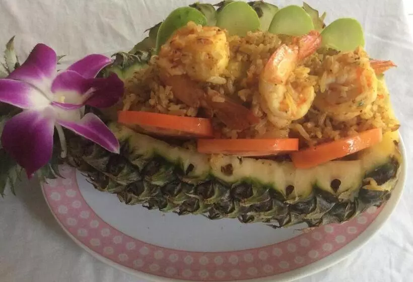 Hotel Pineapple Guesthouse