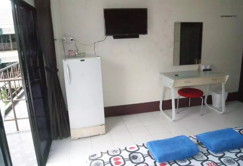 Hotel Pineapple Guesthouse