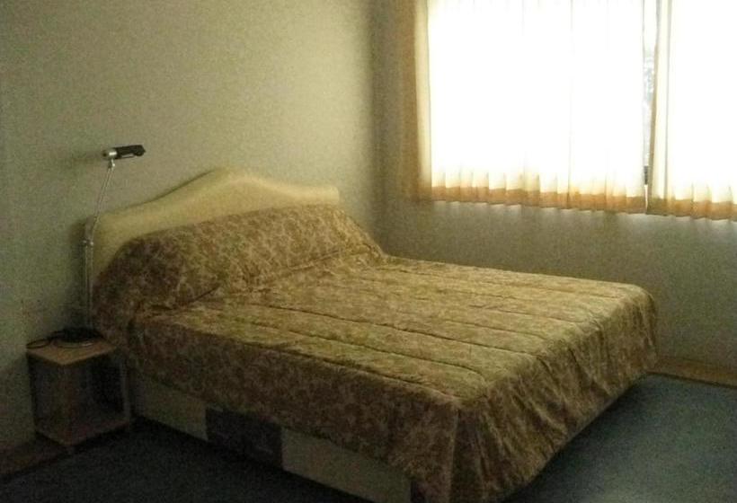 בית מלון כפרי Pupha Mansion