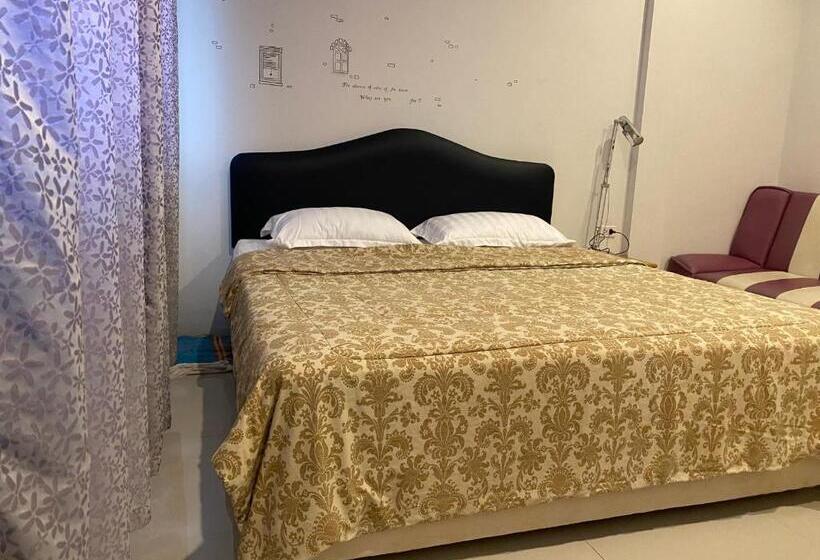 בית מלון כפרי Pupha Mansion