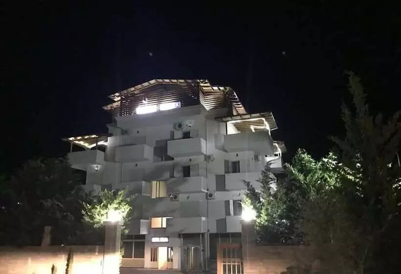 فندق Relax Dhermi