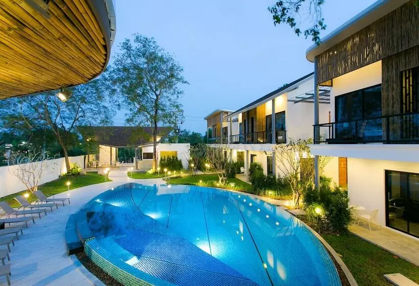 בית מלון כפרי Tharawalai Resort