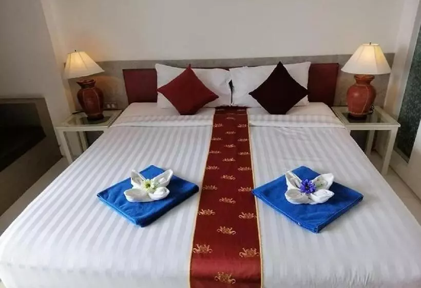 Catnip Seaside Hotel&cafe