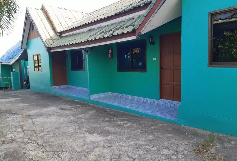 בית מלון כפרי Wangwaree Resort