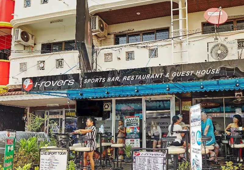 I Rovers Sports Bar & Guesthouse