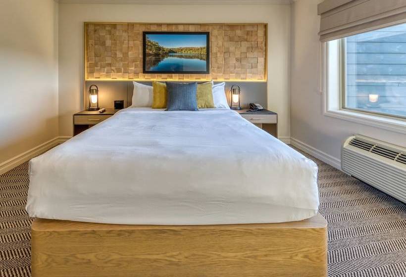 리조트 Grand Cascades Lodge