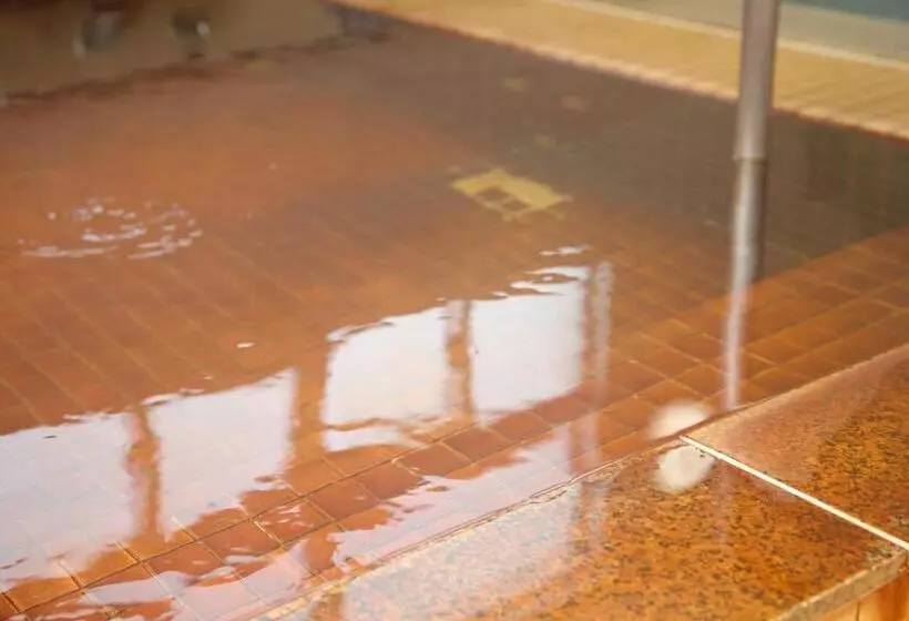 Retkeilymaja ピンネシリ温泉望岳荘