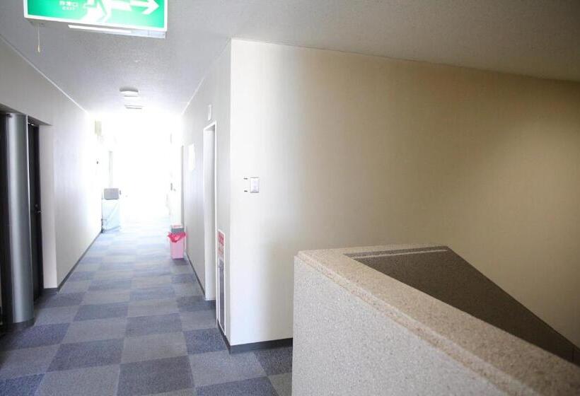 فندق صغير ピンネシリ温泉望岳荘