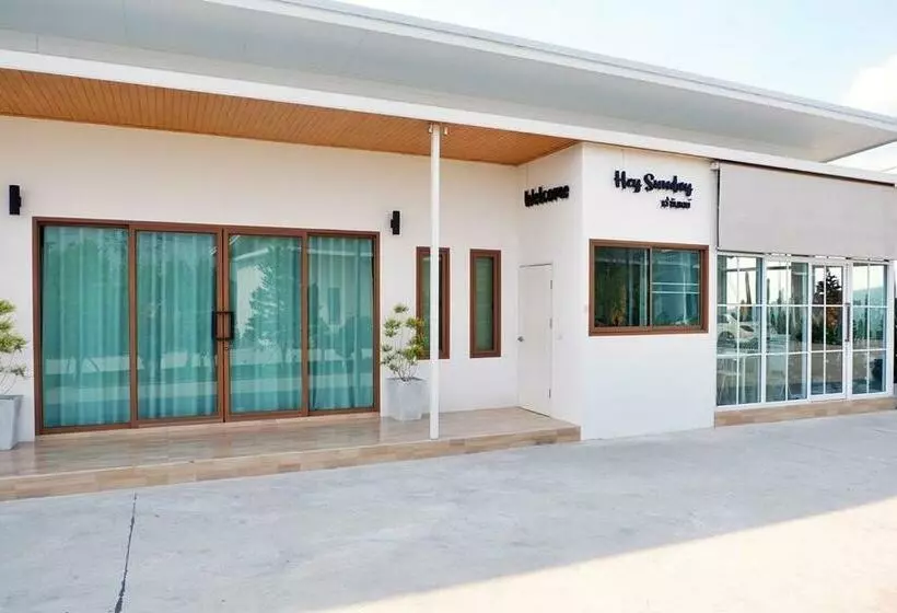 Retkeilymaja Hey Sunday Home